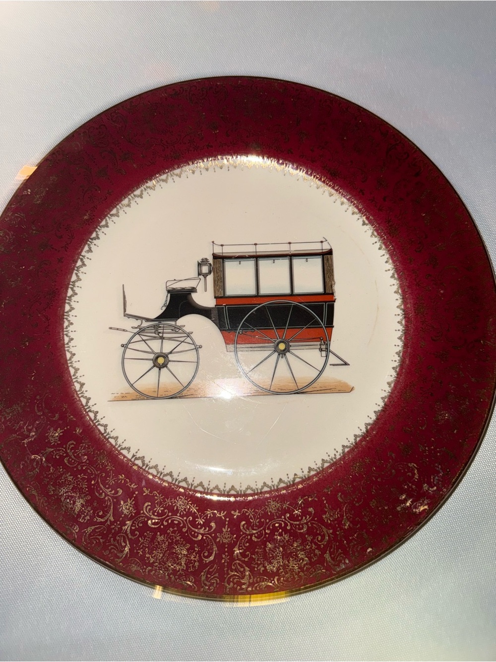 Decorative Horse-Drawn Carriage Dinner Plate-Salem China 23k gold